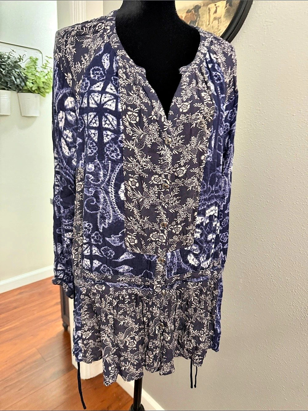 Free People Changing Times Tunic Blouse in Blue & White Medium